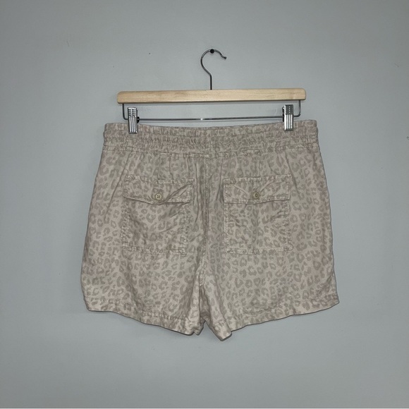 GAP Khakis‎  Shorts Size Medium Tan Cream Leopard Print Linen Cotton Blend Flowy - Picture 7 of 12